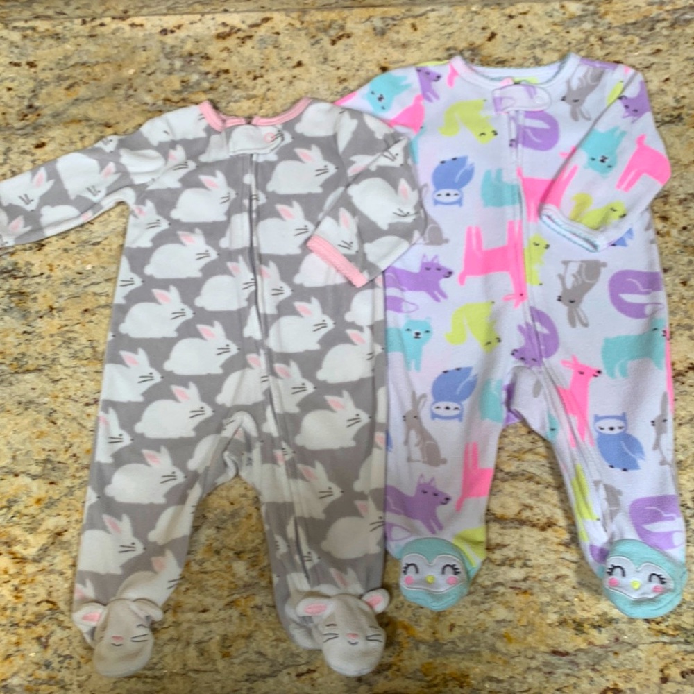 (2) Carter’s Fleece Animal (Bunny / Neon Llama) Footed Onesies Footies Sz 3